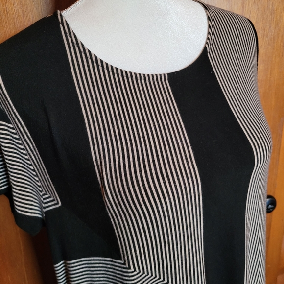 Cable and Gauge Women's Pullover Top Short Sleeves Sz XL - Picture 6 of 6